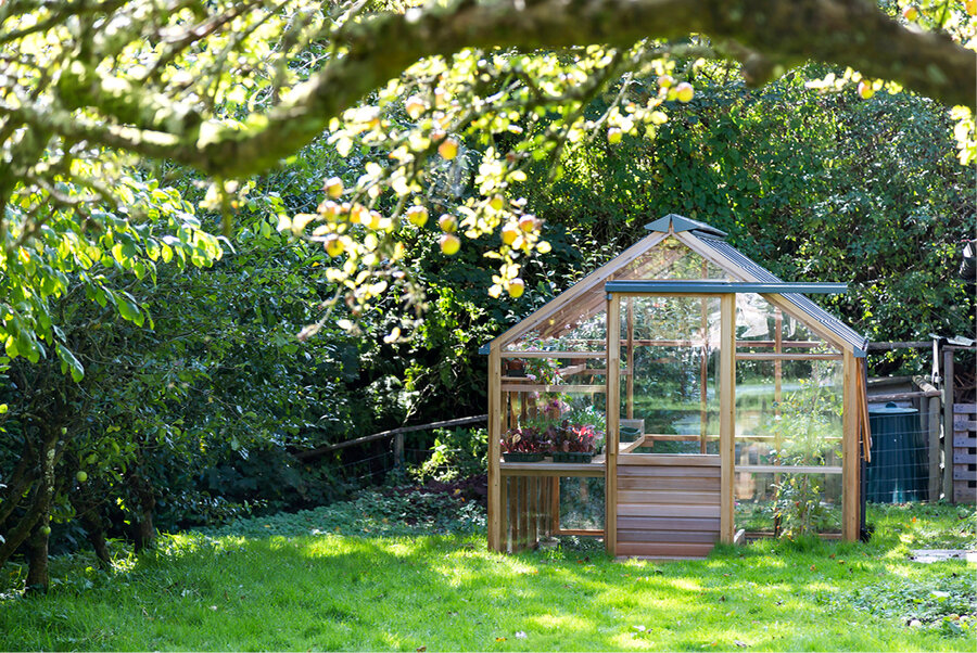 Classic Planthouse 'Ten' By   6 Panel - Cedar Base Boards