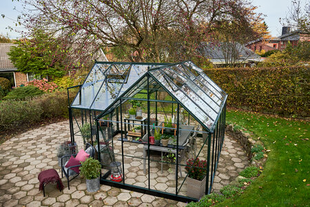 Halls Garden Room