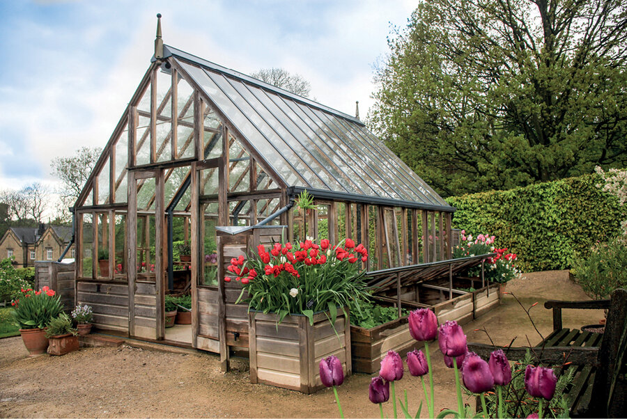 Rhs Planthouse 'Harlow Carr' By 13 Panel - Cedar Base Boards