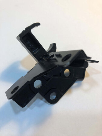 #902 Eaves Joint Right Hand Side - Black