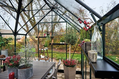 Halls ICON Gardenhouse 8
