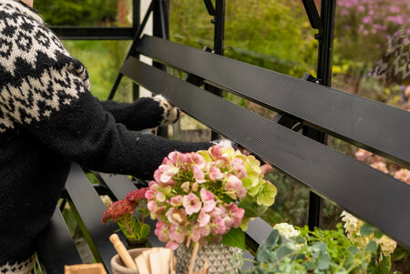 Integreret Foldbar Lamelhylde - QUBE 6 · 4.7 m² (6' x 8')