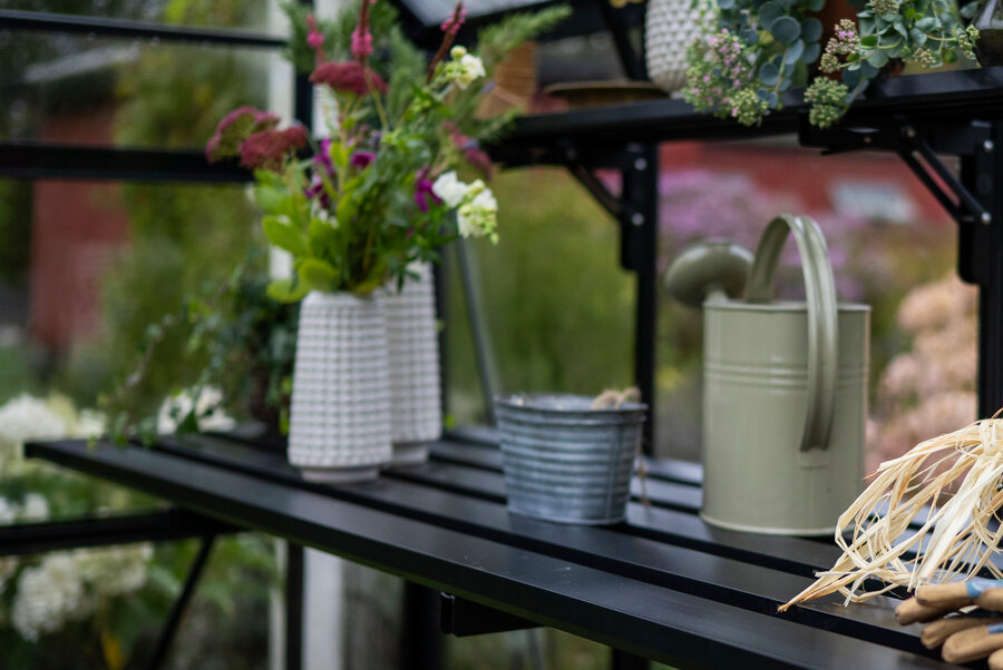 Modular Folding Staging - ICON Gardenhouse 8 · 13.0 m² (8' x 12')