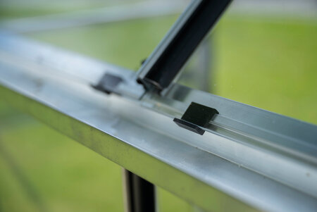 ICON 8 · 11.2 m² (8' x 14') Alu mit 3 mm Sicherheitsglas