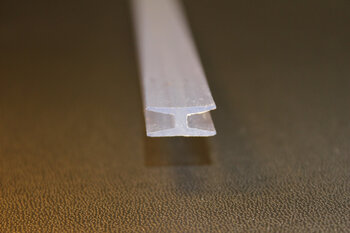 H-Leiste klar - 610 mm bis 3 mm gehärtetes Glas (9*12467)
