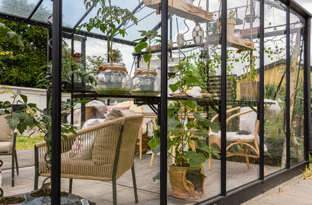 Juliana Jubii 60 16x9 - Black - 3mm Toughened Glass